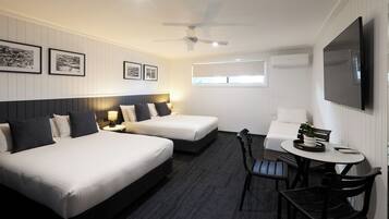 Superior Large Family Room with Ensuite | Free WiFi, bed sheets