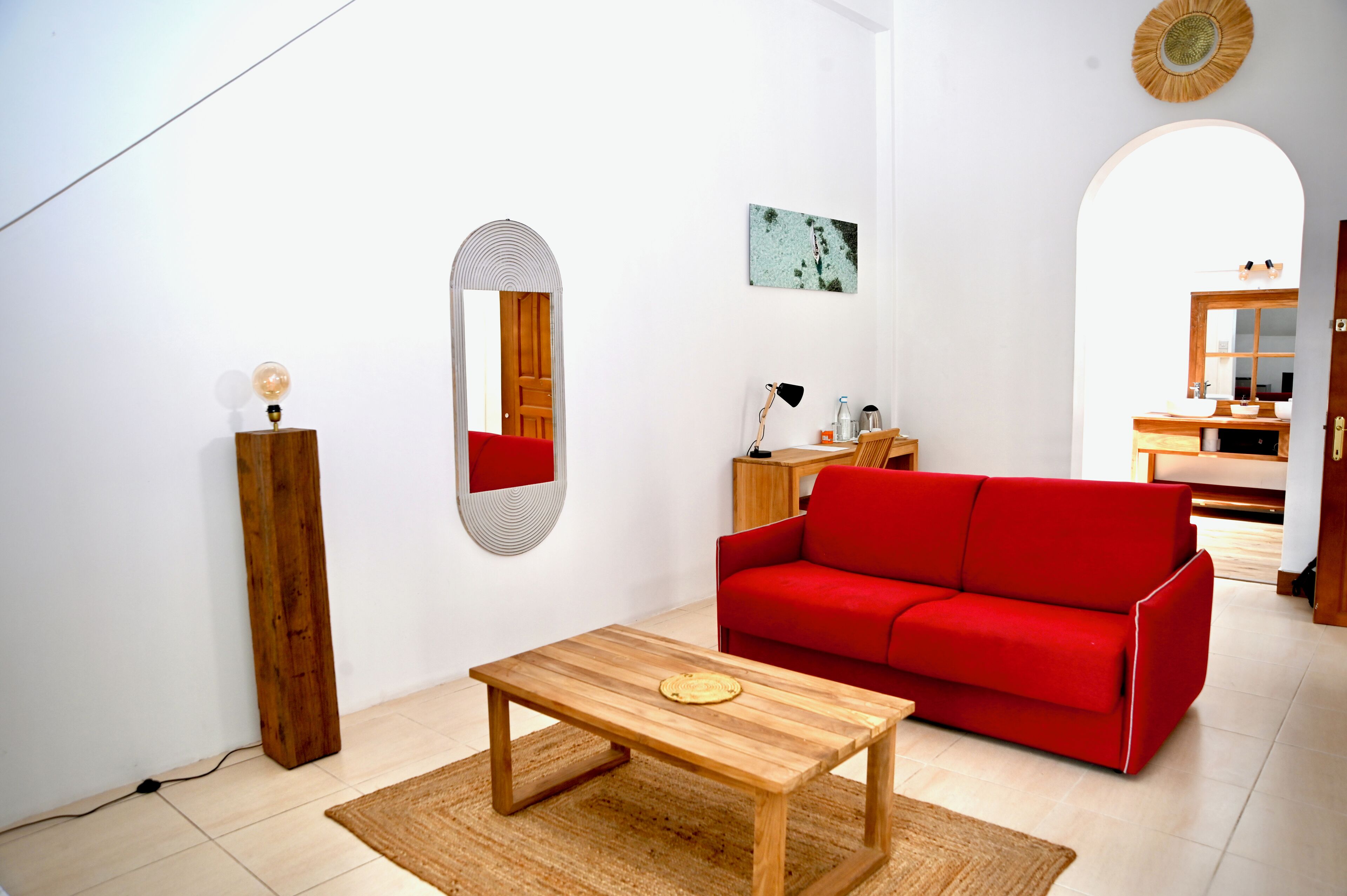 deluxe suite, terrace, sea facing | living area | flat-screen tv