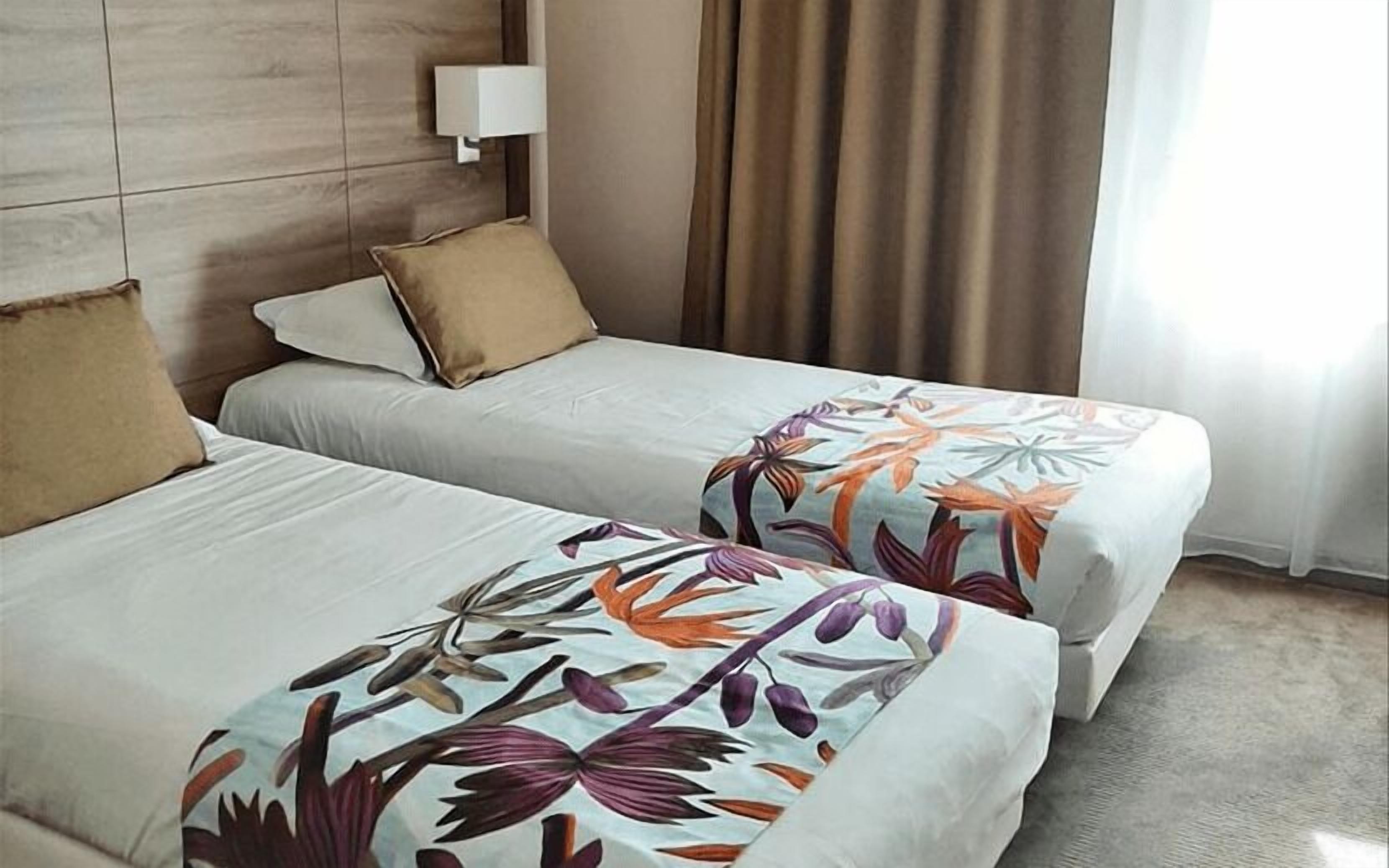 Classic-Doppel- oder -Zweibettzimmer