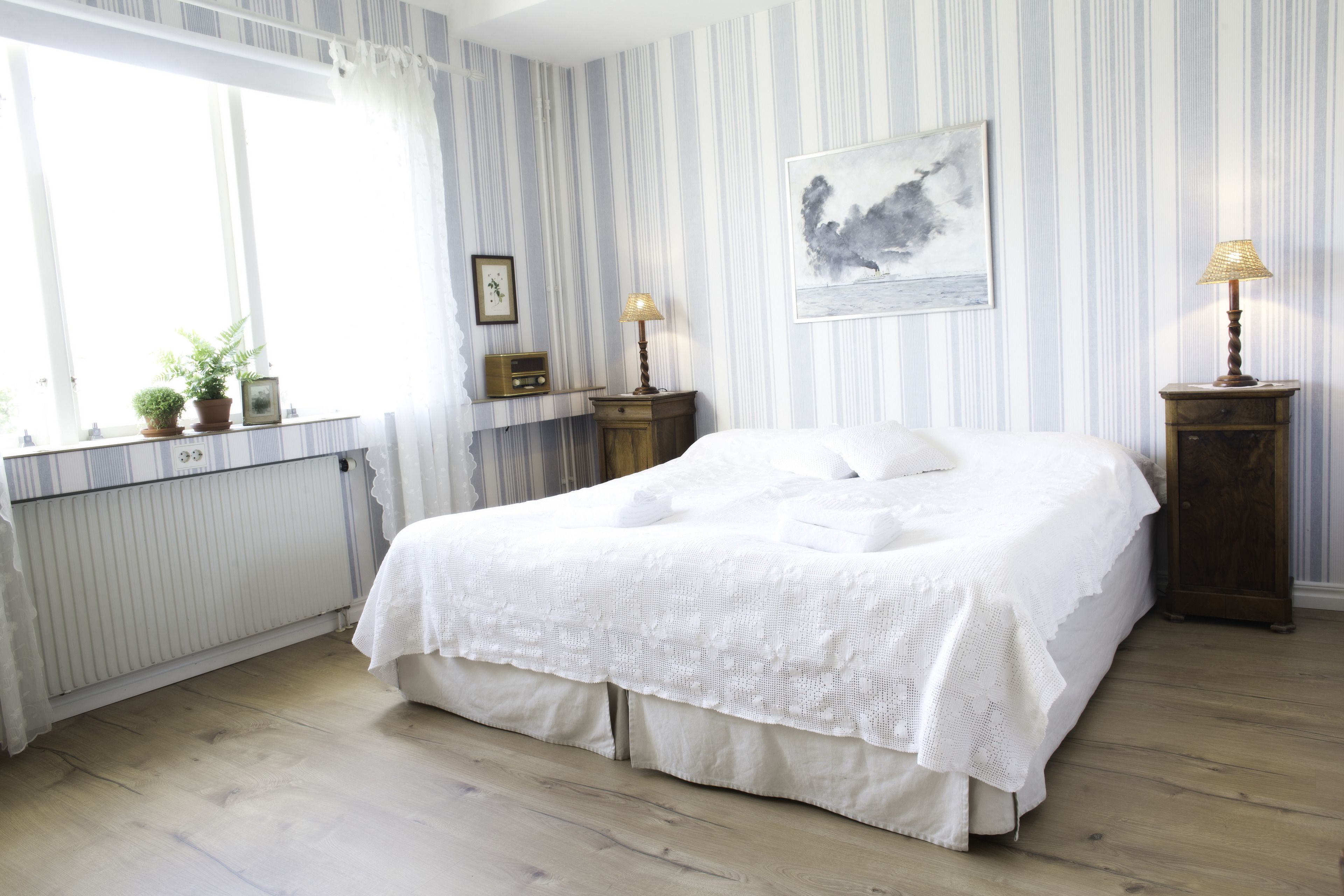 double room, garden view | minibar, desk, cots/infant beds, free wifi