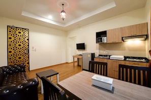 Two Bedroom  | In-room safe, desk, blackout drapes, free WiFi - Anchanlina Hotel (Chalong)