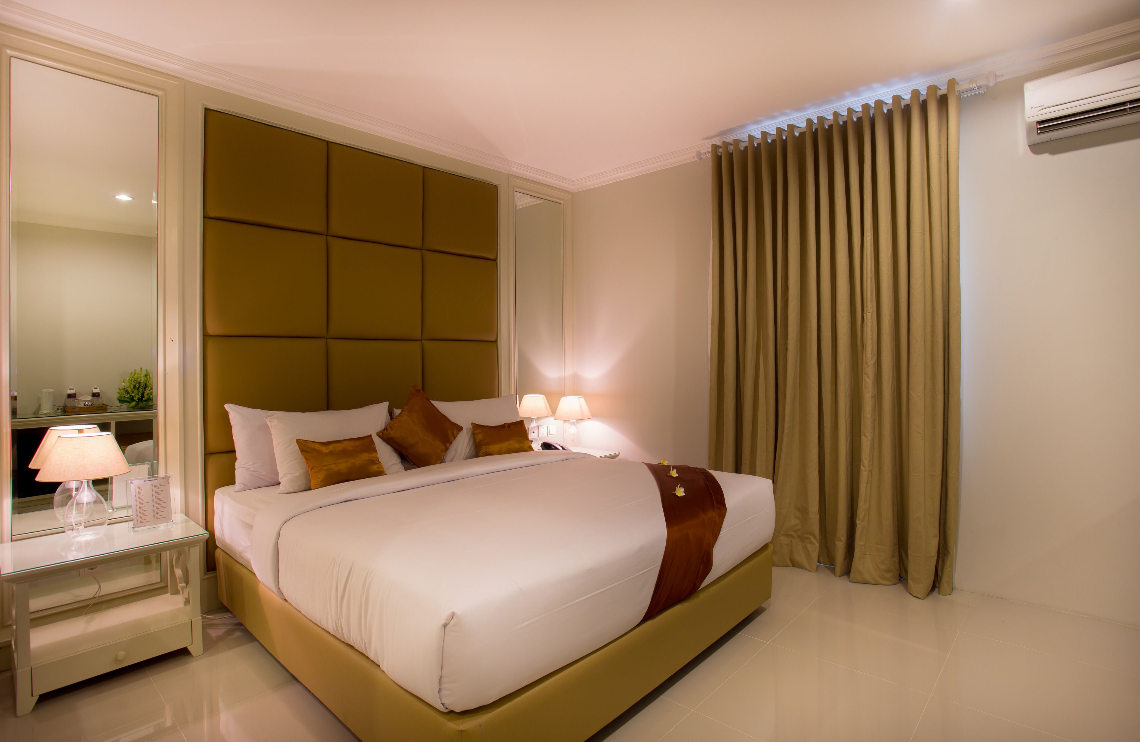 1 bedroom, minibar, in-room safe, desk