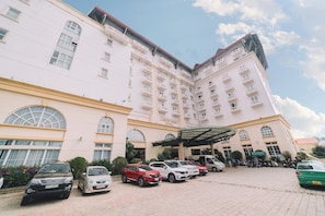 Front of property - Saigon Dalat Hotel (Da Lat)