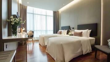 In-room safe, desk, blackout drapes, free WiFi