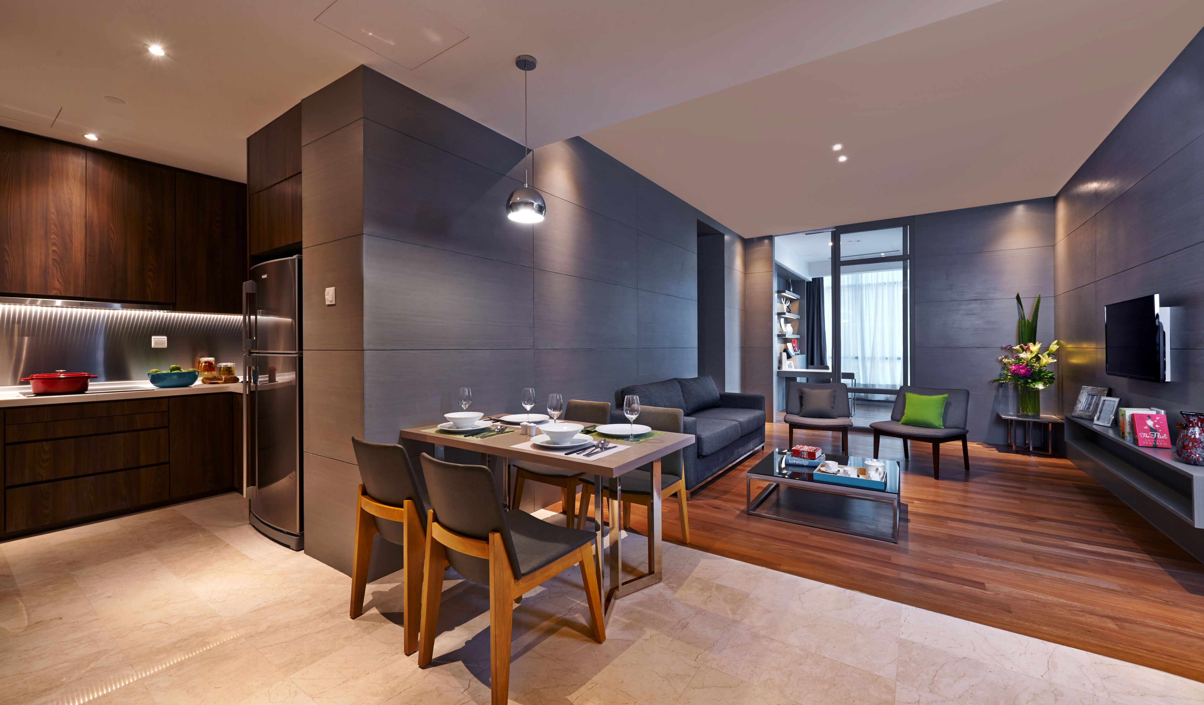 executive apartment, 2 bedrooms | living area | 40-inch led tv with satellite channels, tv