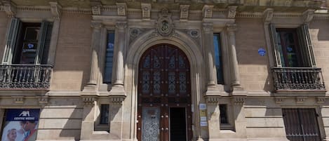 Entrada de la propiedad