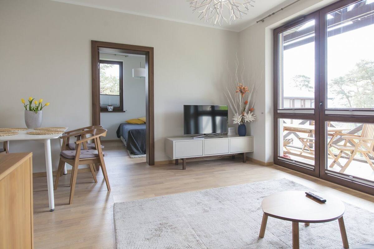 Standard Apartment | Ruang tamu | TV 