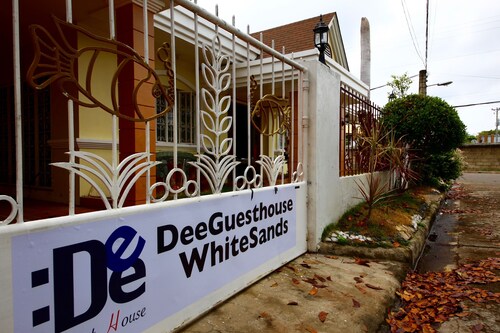 Dee Guesthouse - White Sands