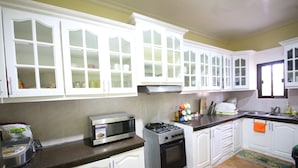 Interior - Dee Guesthouse - White Sands (Lapu-Lapu)
