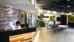 Lobby - Mono Hostel (Taipei)
