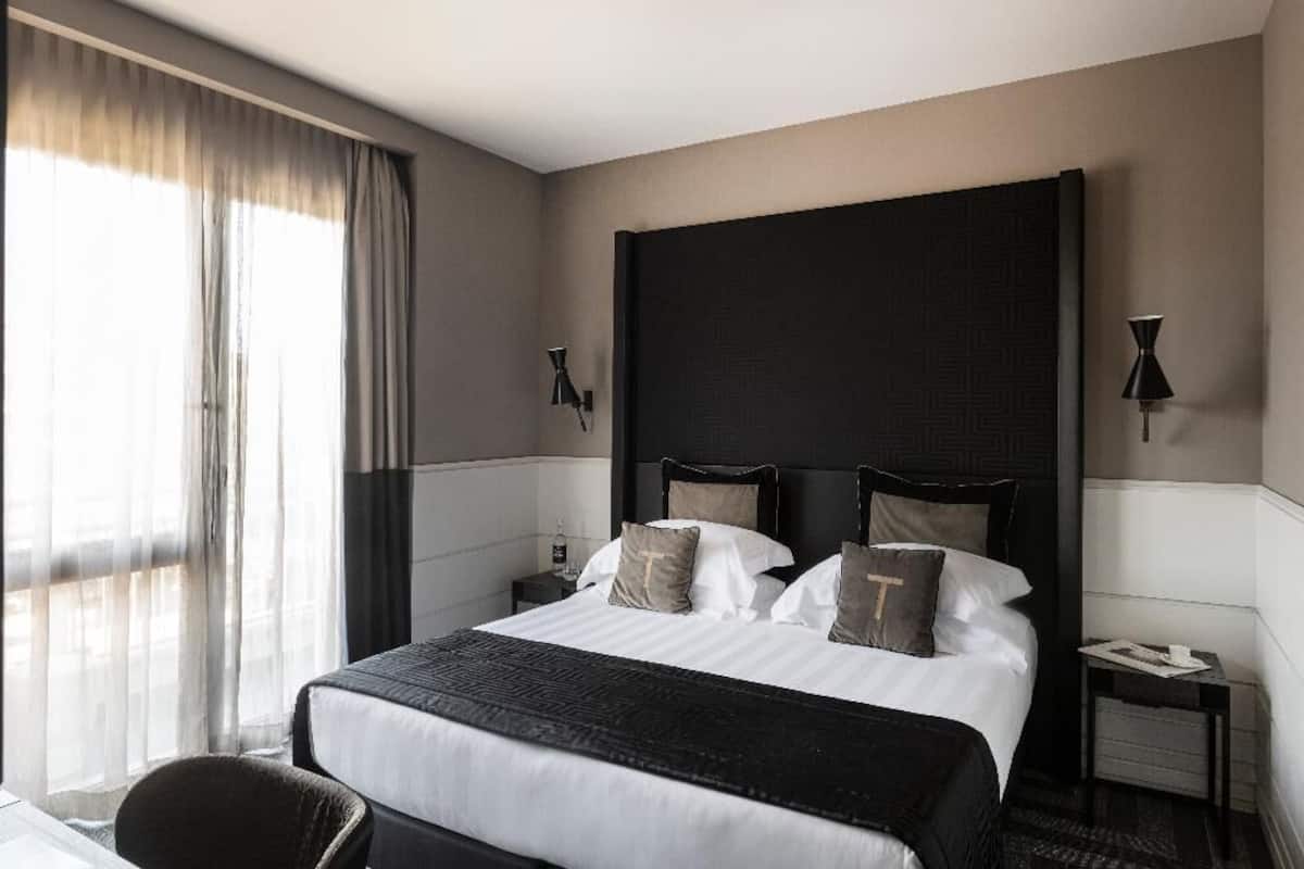 Literie de qualité supérieure, couette en duvet d'oie, minibar