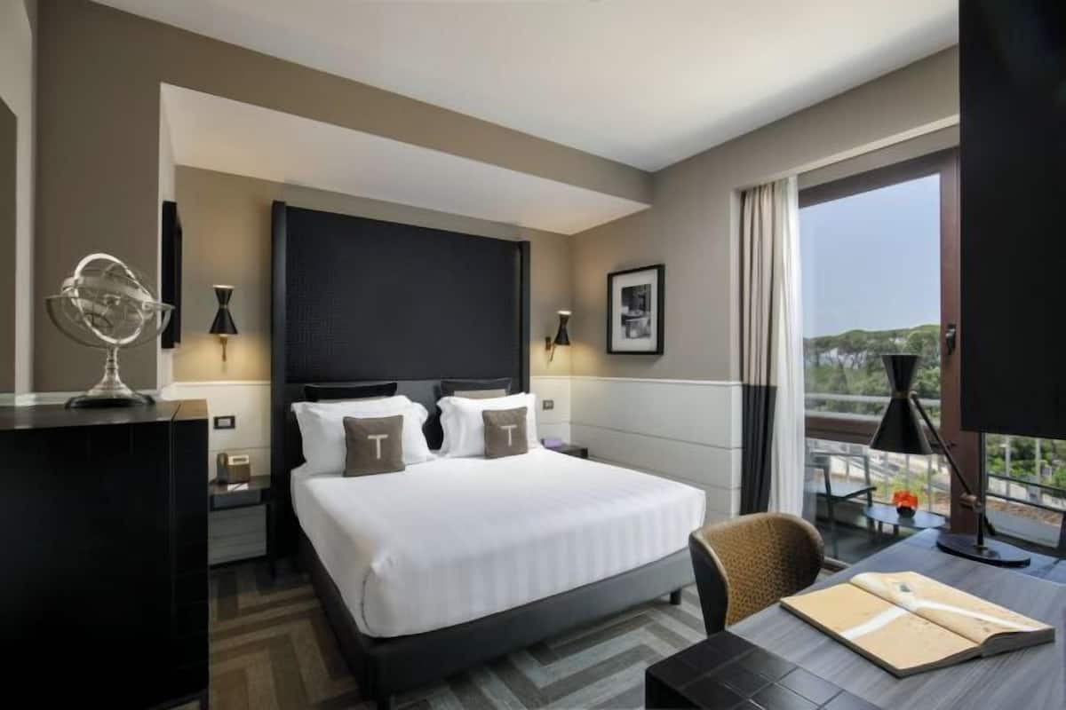 Literie de qualité supérieure, couette en duvet d'oie, minibar