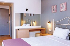 Nôi (giường cho trẻ sơ sinh) miễn phí