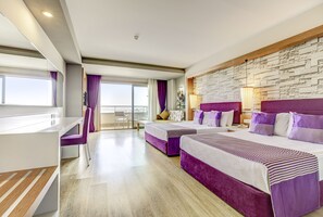 Free minibar, in-room safe, desk, soundproofing