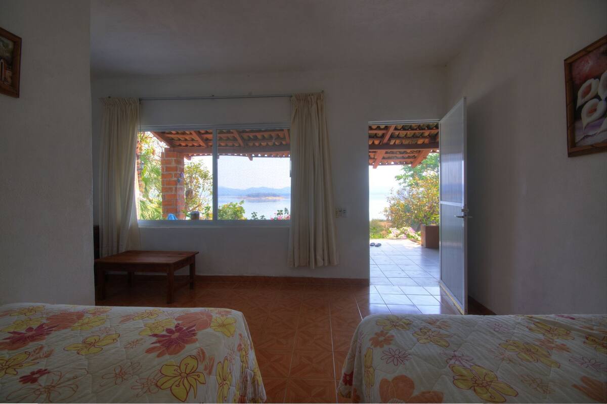 Standard Double Room, 2 Double Beds, Lake View