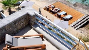 Suite de lujo, frente a la playa (Outdoor Jacuzzi) | Vistas al mar