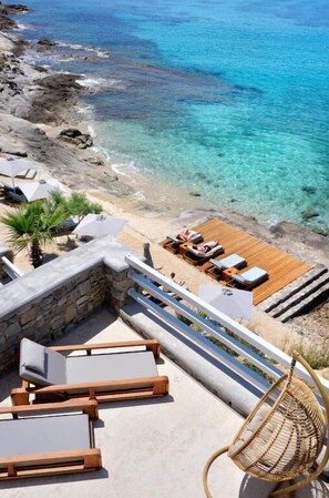 Luxury Suite, Beachfront (Outdoor Jacuzzi) | Beach/ocean view
