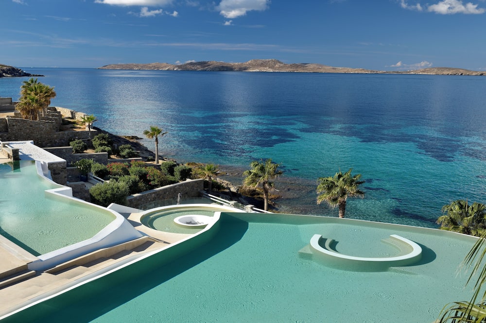 Anax Resort & Spa