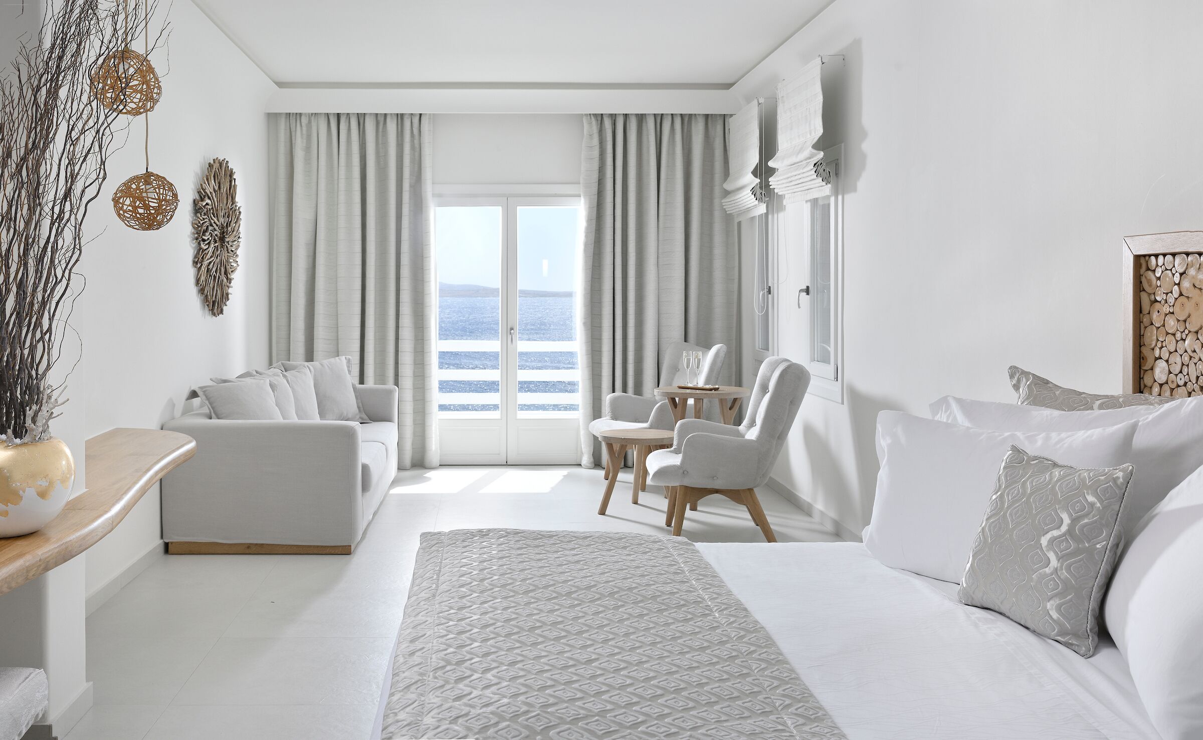 grand executive suite | 2 bedrooms, minibar, in-room safe, desk