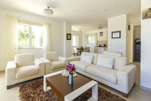 Villa | Living room | LCD TV, DVD player - Villa Nesrin (Kas)