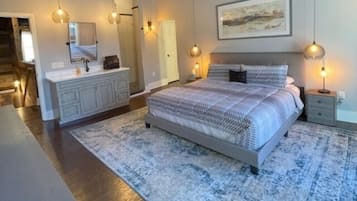 City-Apartment | Hochwertige Bettwaren, Verdunkelungsvorhänge, Bügeleisen/Bügelbrett