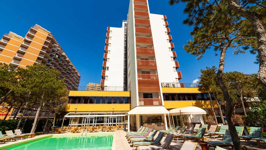 American Hotel