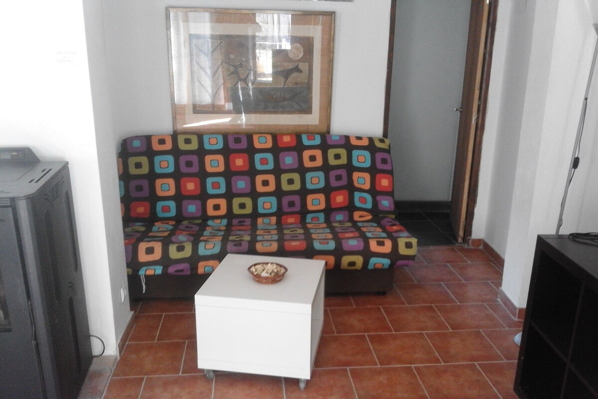 Apartment, 1 Bedroom, Mountain View | Living area | 19-inch flat-screen TV with digital channels, TV