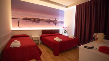 In-room safe, soundproofing, cribs/infant beds, free WiFi