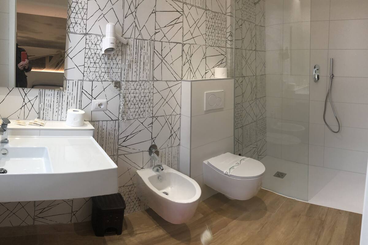 double or twin room | in-room safe, soundproofing, cots/infant beds, free wifi