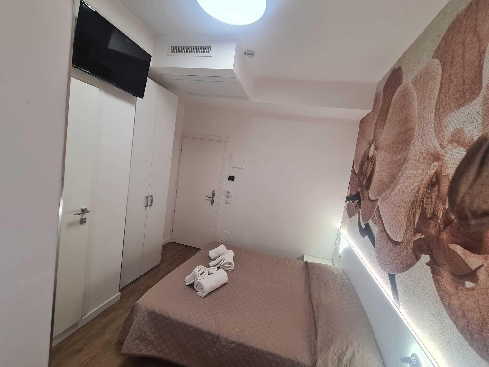 double or twin room | in-room safe, soundproofing, cots/infant beds, free wifi