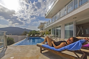 Outdoor pool - Villa Al Nuzha (Kas)