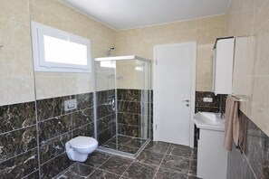 Villa, 4 Bedrooms (3 Double ,2 Single and 1 Single Sofa ) | Bathroom | Combined shower/tub, jetted tub, hair dryer, towels - Villa White (Kas)