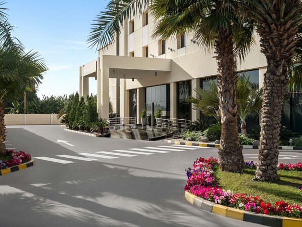 Exterior - Mercure Sohar (Sohar)