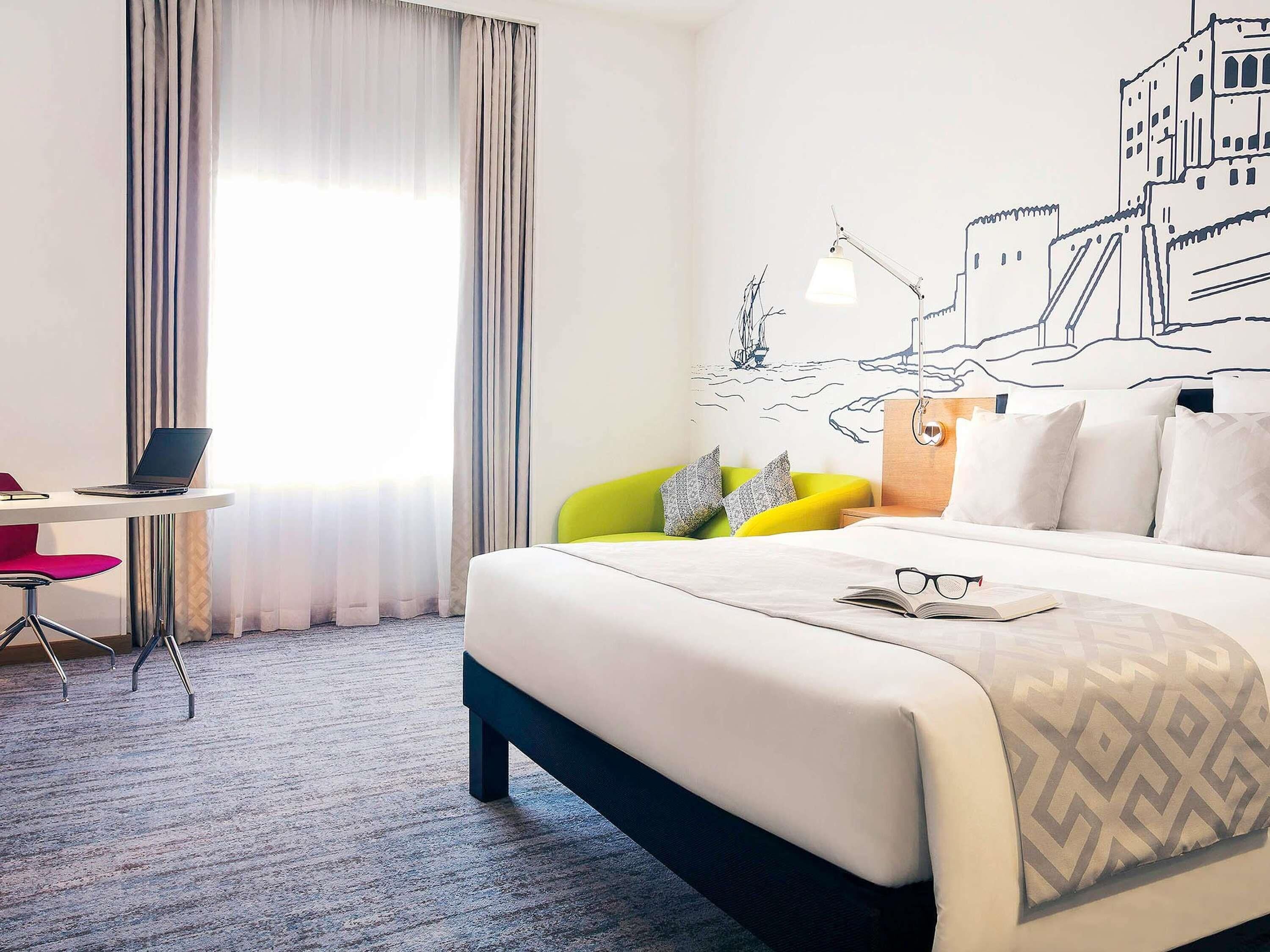 Premium bedding, in-room safe, desk, soundproofing