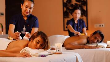 Couples treatment room(s), body treatments, hydrotherapy, aromatherapy