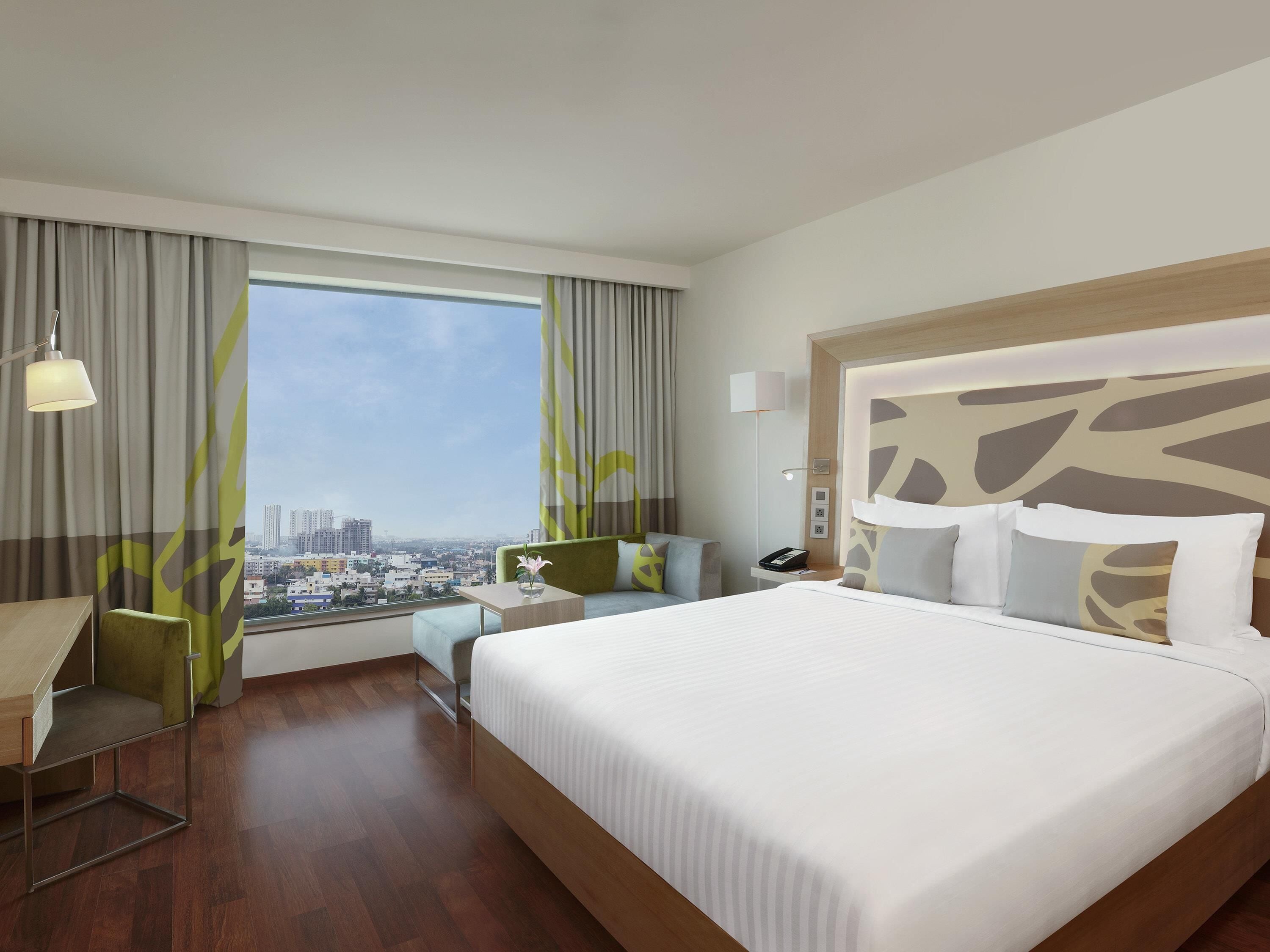 Premium bedding, minibar, in-room safe, desk