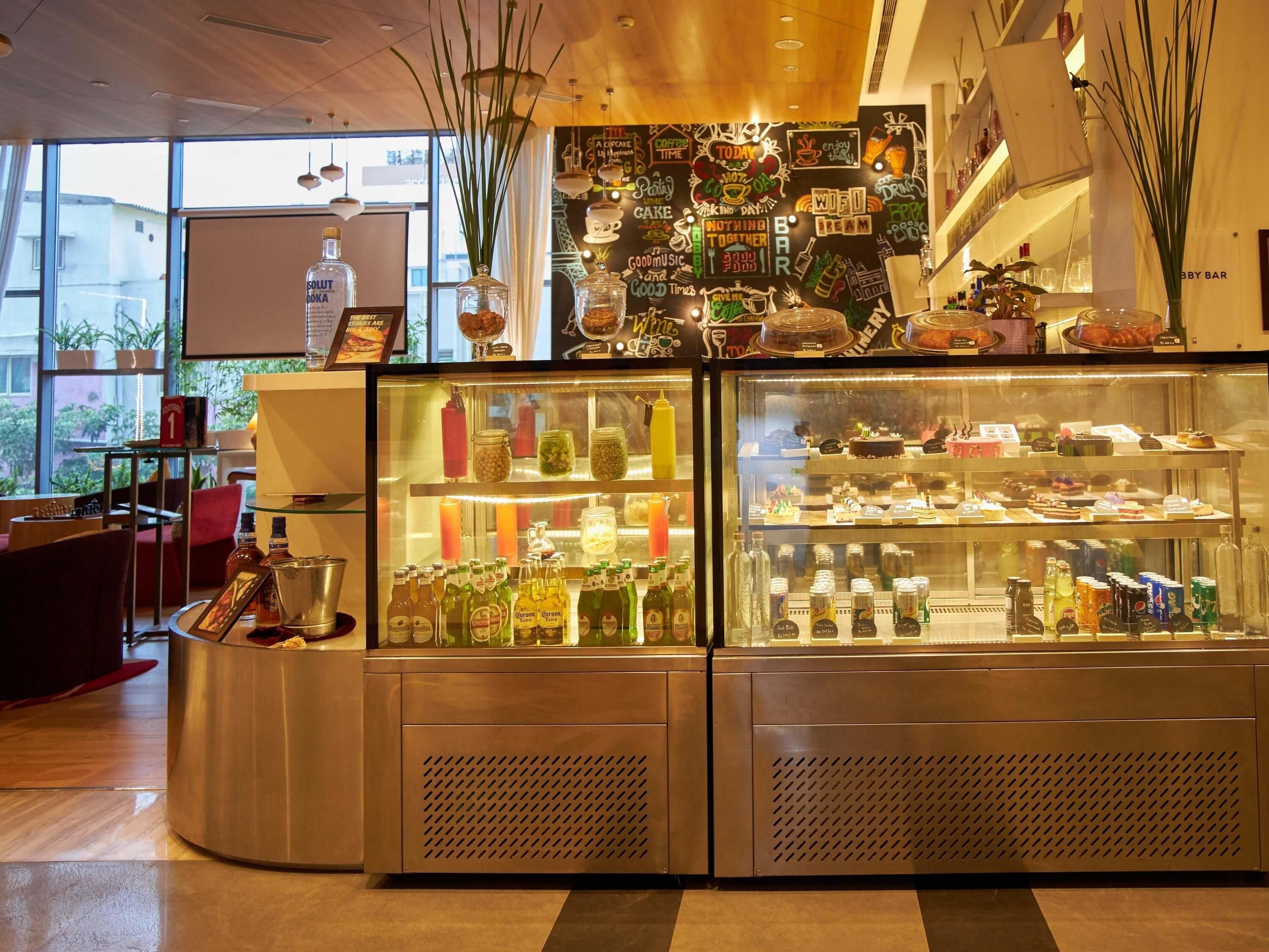 Bar (trong khuôn viên)