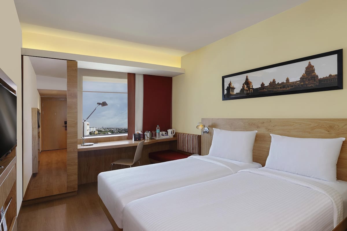 Minibar, in-room safe, desk, blackout drapes