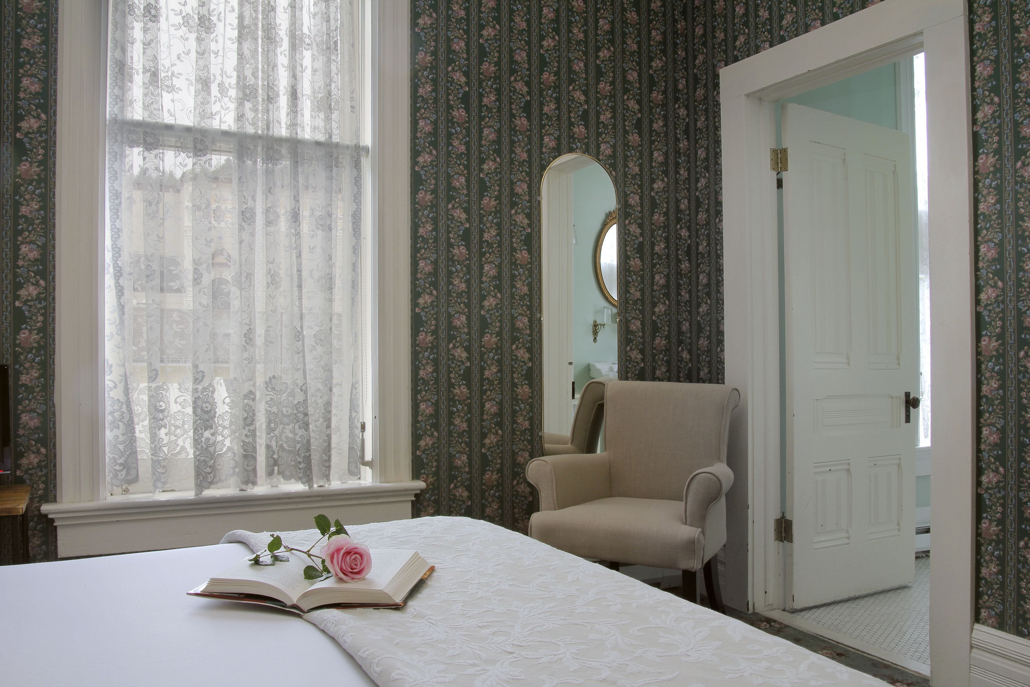 deluxe queen room | individually decorated, individually furnished, iron/ironing board