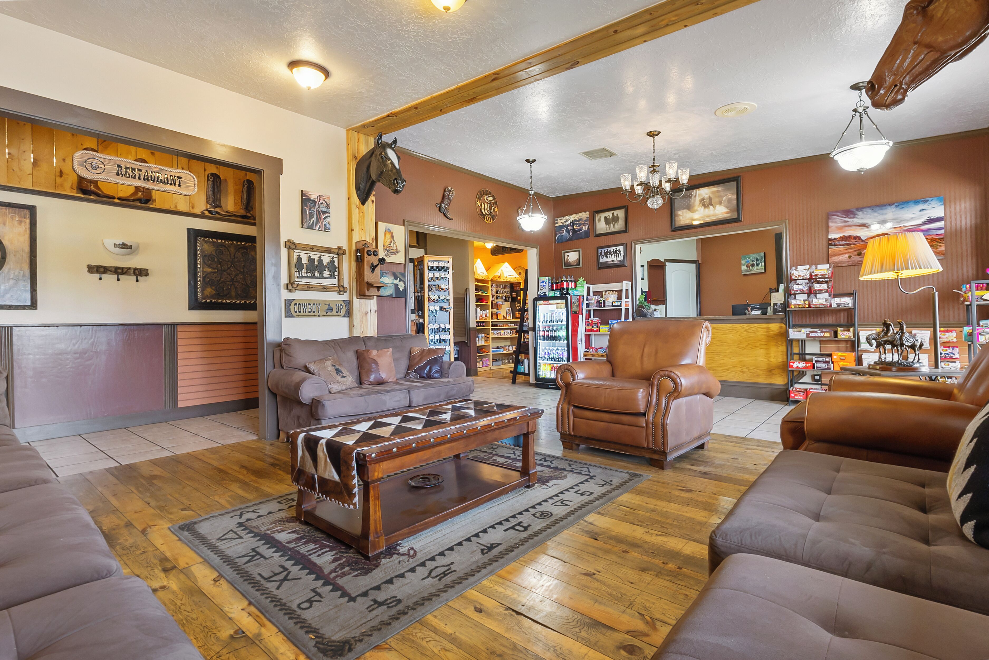 Foto - Broken Spur Inn & Steakhouse