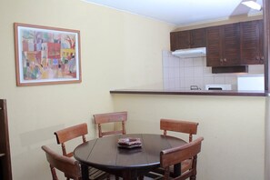 In-room dining - Condominio La Parva (Santiago)