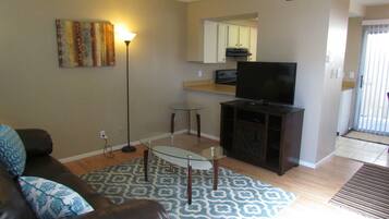 1 Bedroom, Townhouse | Phòng khách