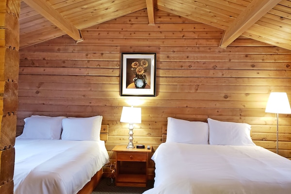 Standard Room, 2 Queen Beds | Desk, blackout curtains, free WiFi