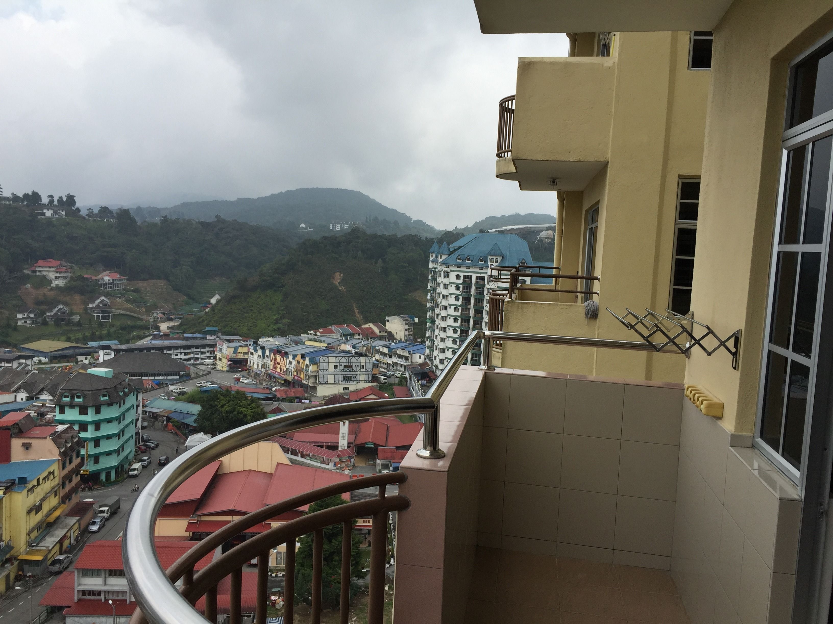 Premier Apartment, 3 Bedrooms | Balkoni