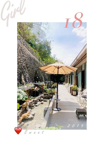 No. 26 Corner Villa Resort