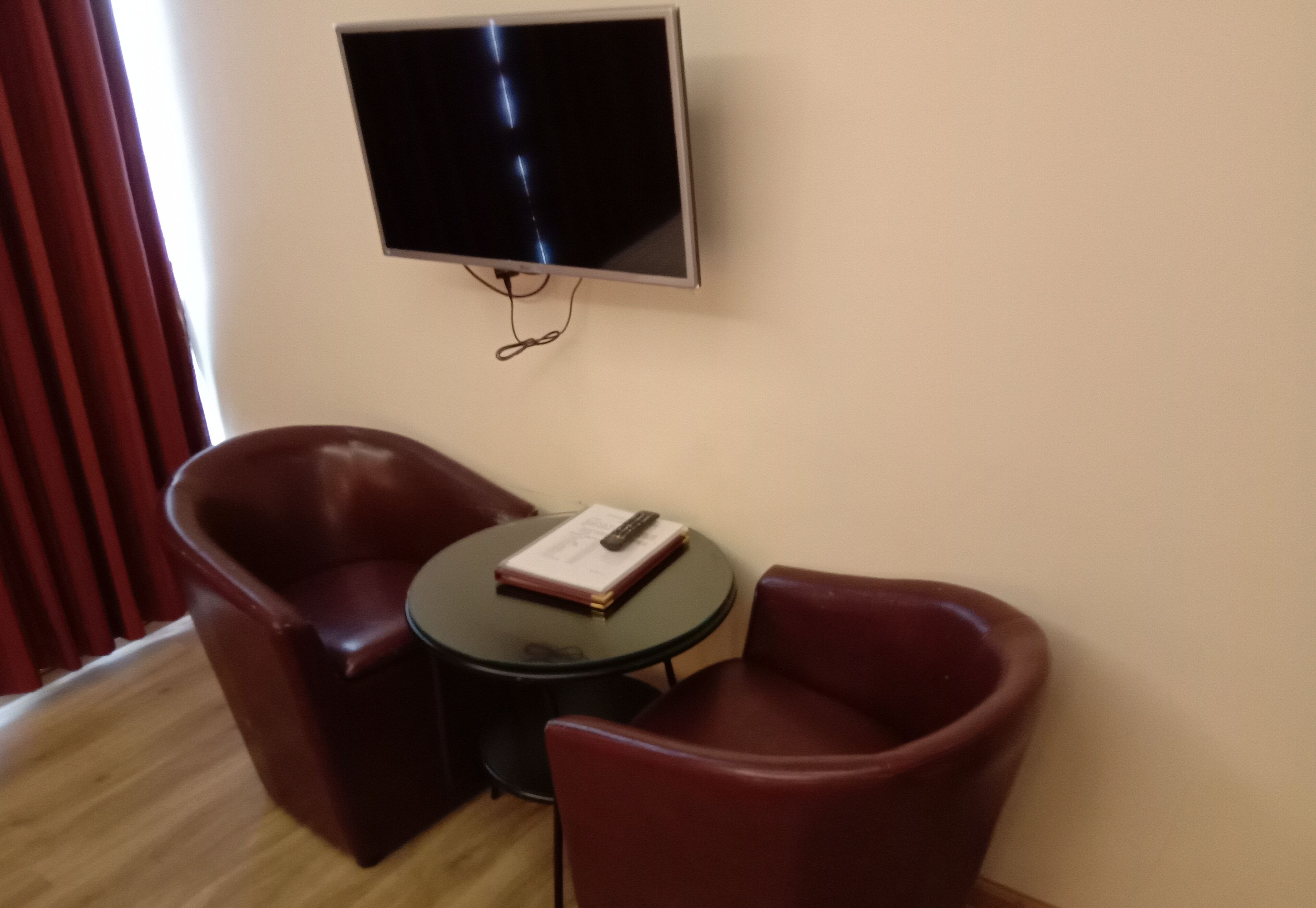 family room | living area | led tv