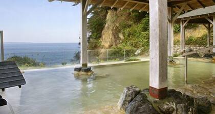 Itsuura Kanko Hotel Daikanso