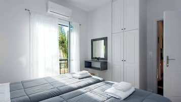 Superior Apartment | Rollaway beds, free WiFi