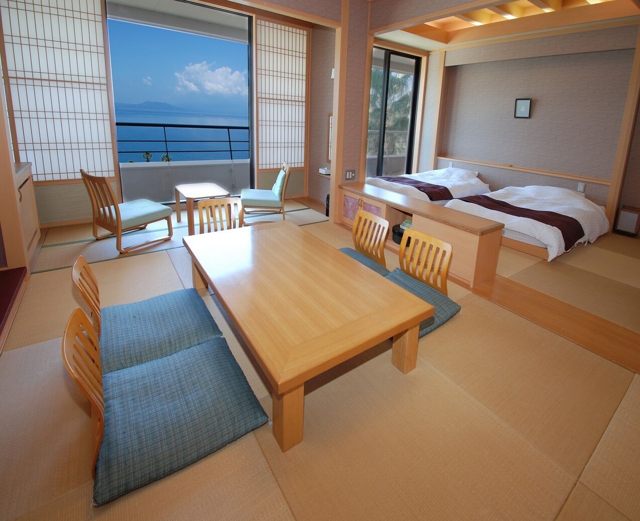 japanese western style room | in-room safe, free wifi
