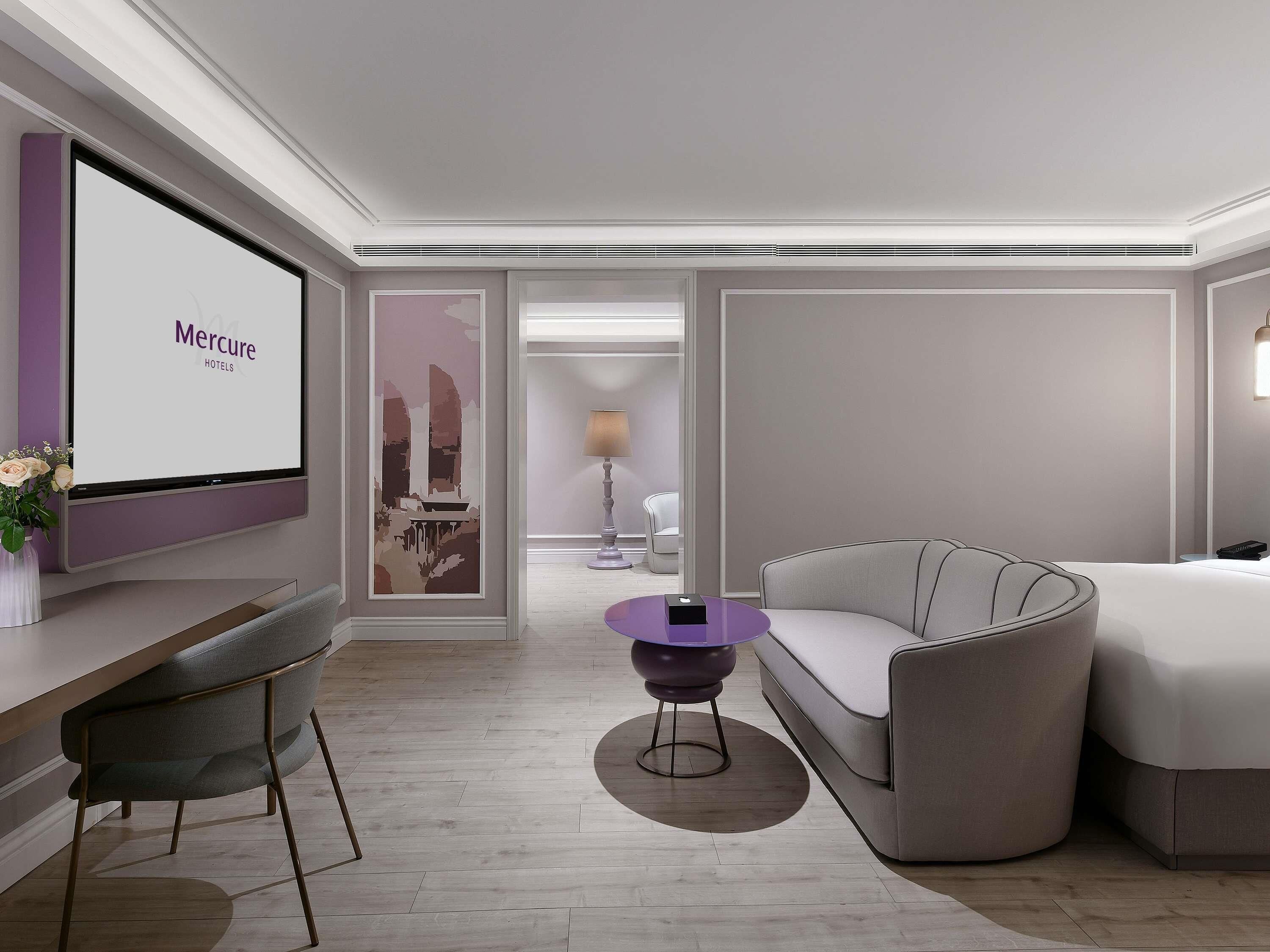 Deluxe kamer, 1 kingsize bed (Duplex) | Een minibar, een bureau, geluiddichte muren, gratis wifi